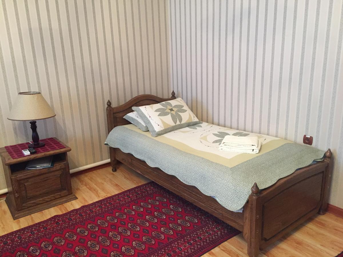Jipek Joli Inn Νούκους Εξωτερικό φωτογραφία
