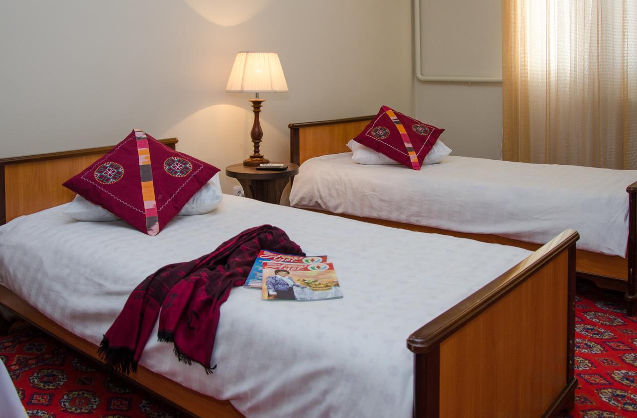 Jipek Joli Inn Νούκους Εξωτερικό φωτογραφία