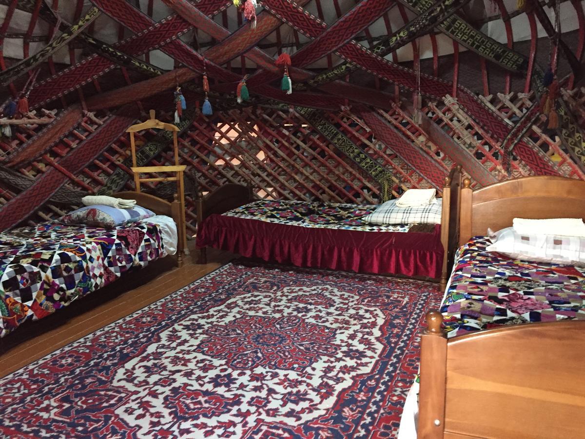 Jipek Joli Inn Νούκους Εξωτερικό φωτογραφία